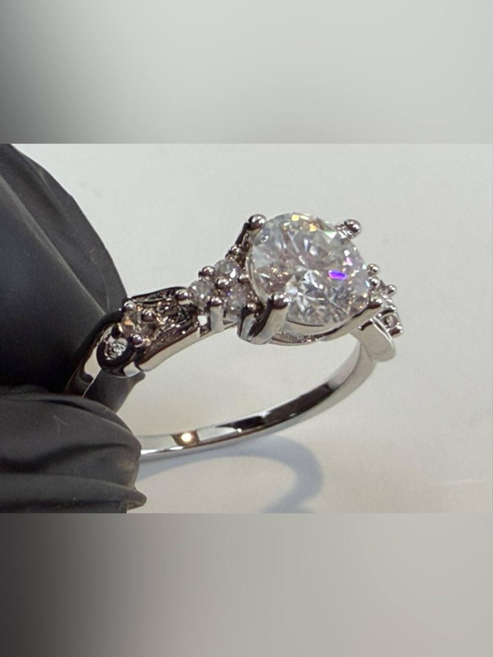 Moissanite Ring Size: 7 - Picture 8 of 17